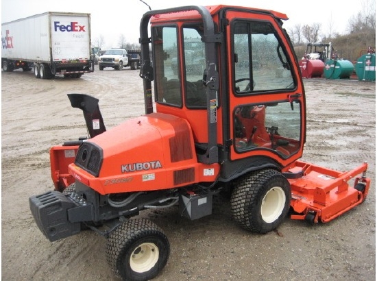 KUBOTA F3080, filtry silnika i hydrauliczne